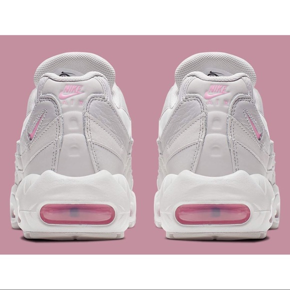 Nike Air Max ‘95 🎀 - Picture 5 of 12
